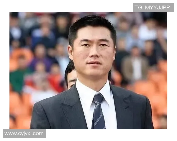 绰号中国男孩的足球明星如何在国际赛场上崭露头角与成就辉煌